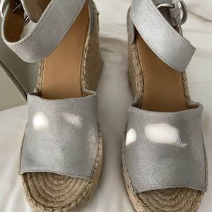 Brand New Marc Fisher Alida Espadrille Wedges